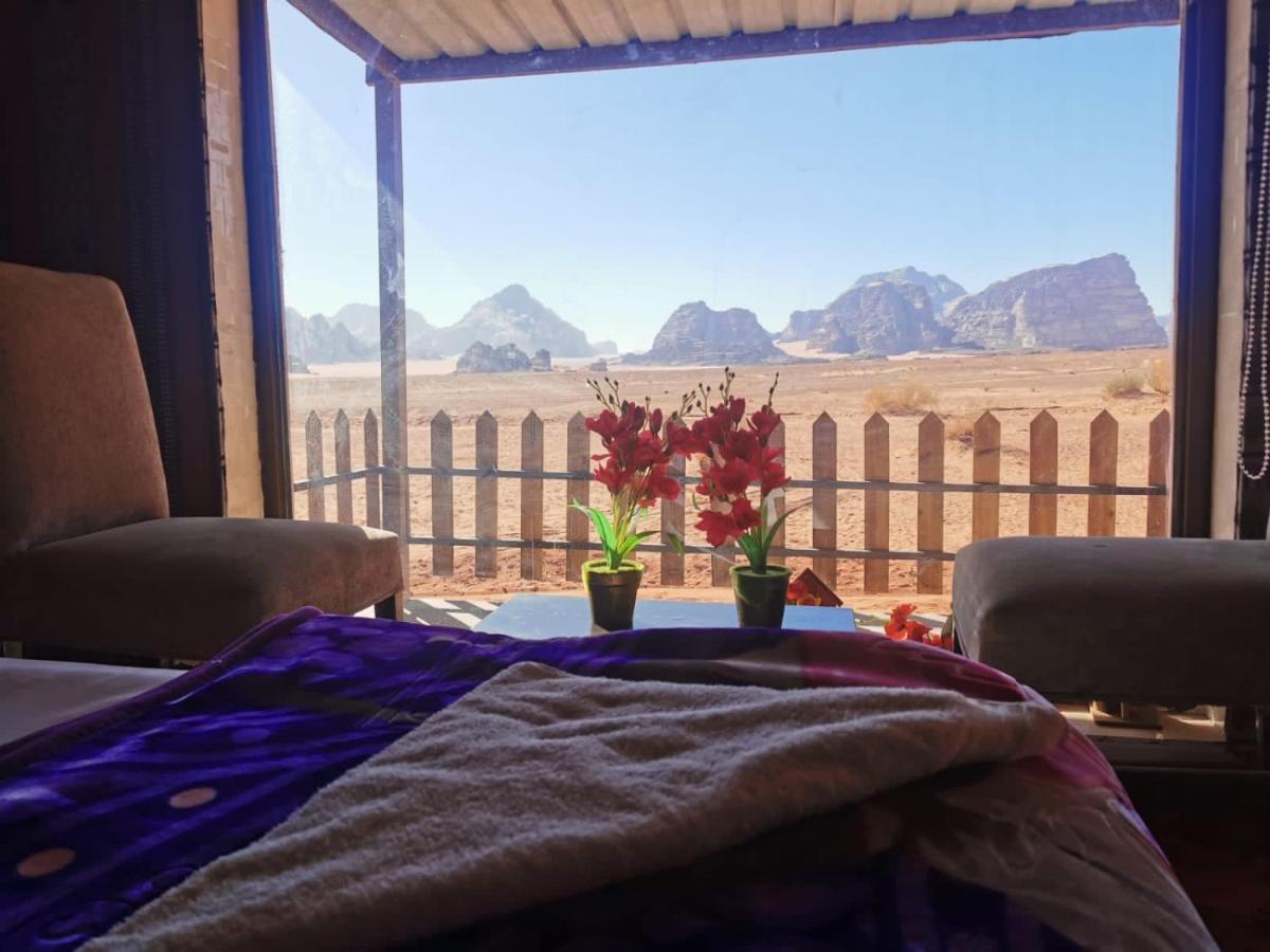 Wadi Rum Hugo Camp ภายนอก รูปภาพ