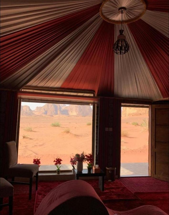 Wadi Rum Hugo Camp ภายนอก รูปภาพ