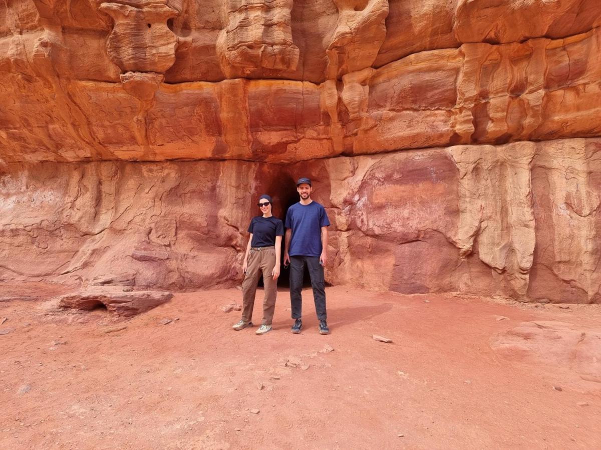 Wadi Rum Hugo Camp ภายนอก รูปภาพ