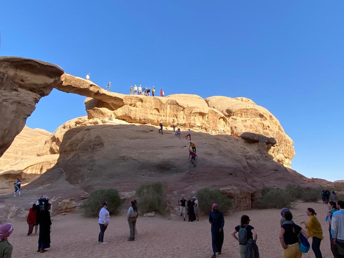 Wadi Rum Hugo Camp ภายนอก รูปภาพ